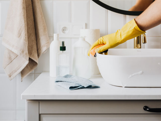 Typical Bathroom Cleaning Challenges